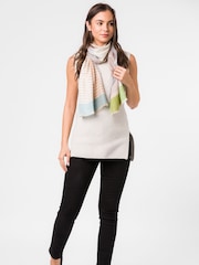 Pure Luxuries London Cream Charon Cashmere & Merino Wool Scarf - Image 2 of 4