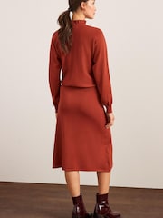 Rostbraun - Pullover-Strickkleid mit Kräuselkragen - Bild 3 von 5