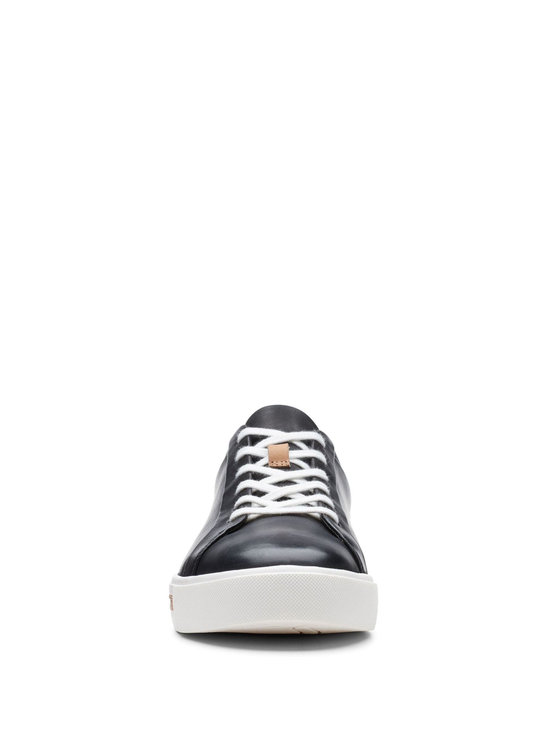 Buy Clarks Black/white Standard Fit (F) Leather Un Maui Lace