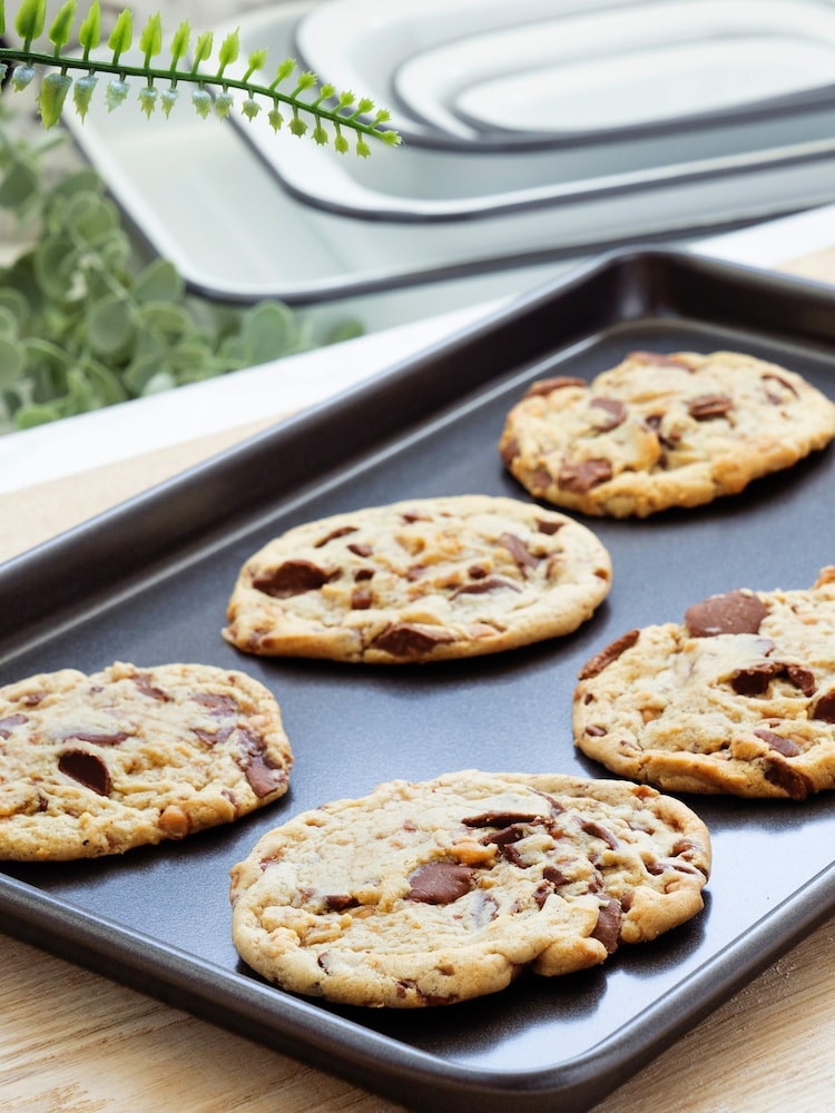 Luxe Grey 44cm Baking Tray - Image 1 of 4
