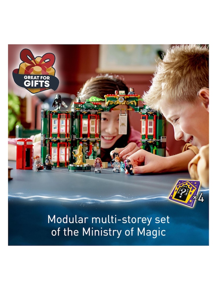 LEGO Harry Potter The Ministry of Magic Modular Set 76403 - Image 3 of 8