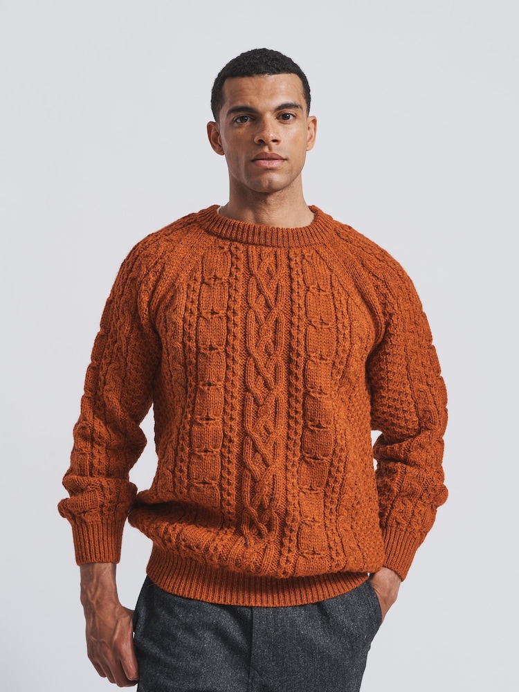 Aubin Westport Aran Wool Crew Neck Jumper - Image 2 of 4 Aubin Westport Aran Wool Crew Neck Jumper - Image 2 of 4