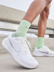 Nike White Air Zoom Pegasus 40 Road Running Trainers - Image 2 of 13