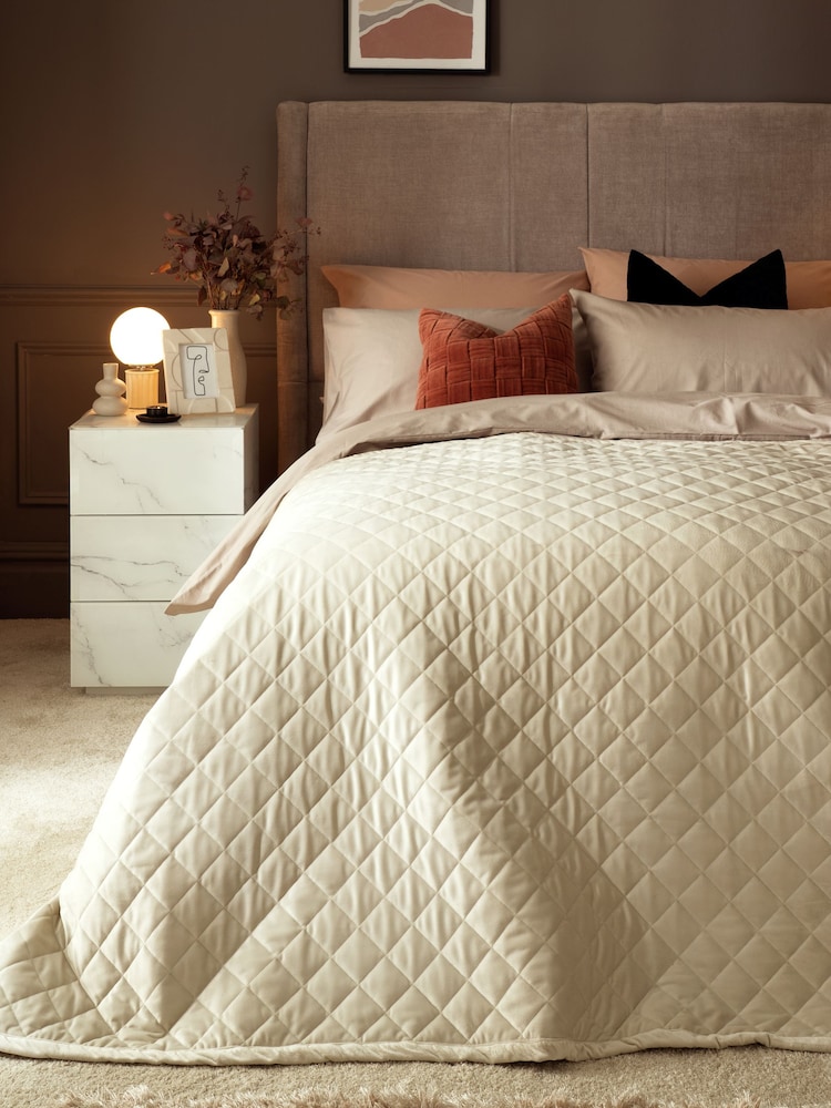 Cream Hamilton Velvet Quilted Bedspread - Image 1 of 3