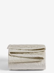 Cream Hamilton Velvet Quilted Bedspread - Image 3 of 3