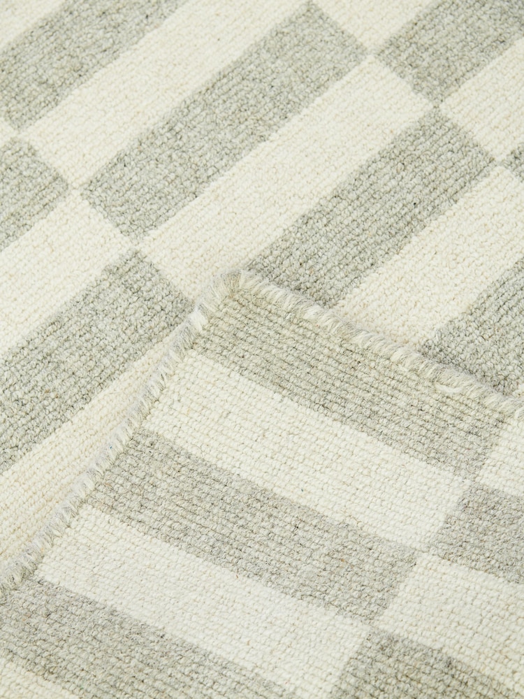 Jasper Conran London Grey/Ecru White Checkerboard Wool Rug - Image 4 of 4
