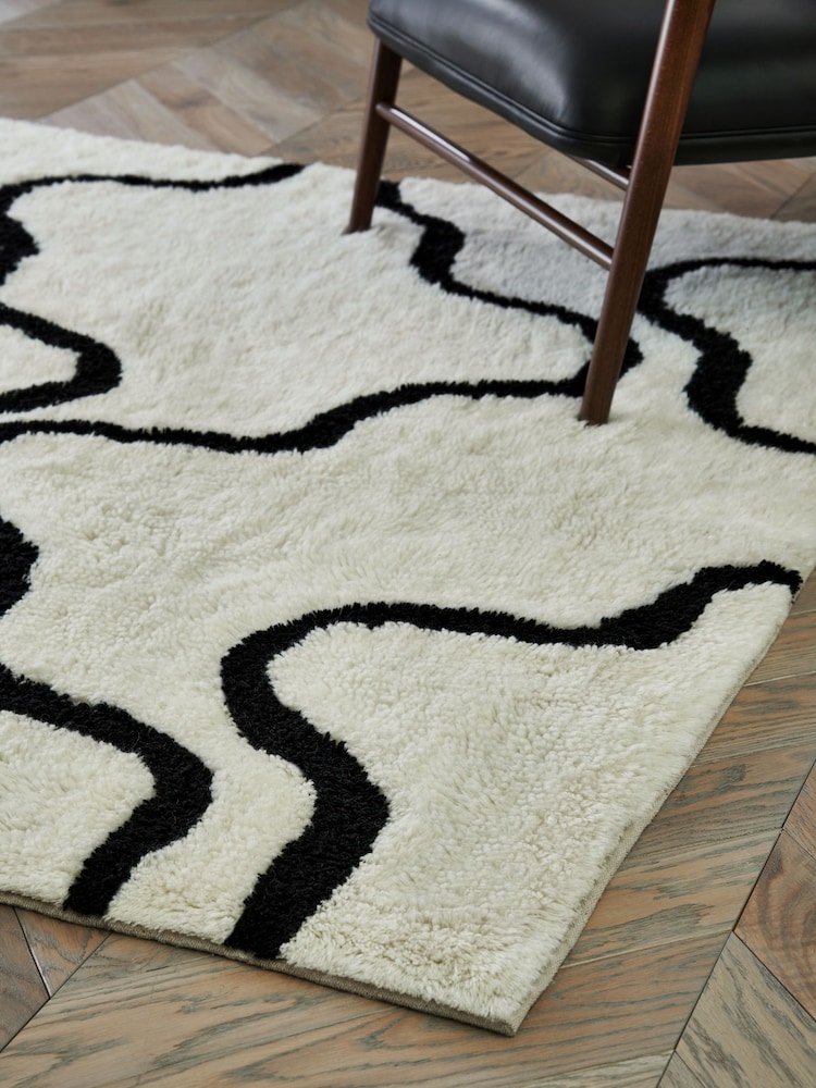 Jasper Conran London White Berber Wool Wiggle Rug - Image 2 of 4