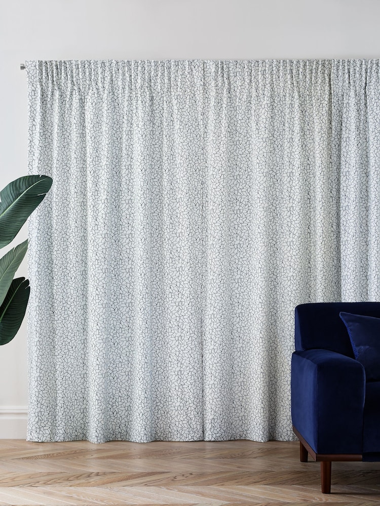 Jasper Conran London Navy Blue Pencil Pleat Blackout Mini Leaf Curtain - Image 2 of 5 Jasper Conran London Navy Blue Pencil Pleat Blackout Mini Leaf Curtain - Image 2 of 5