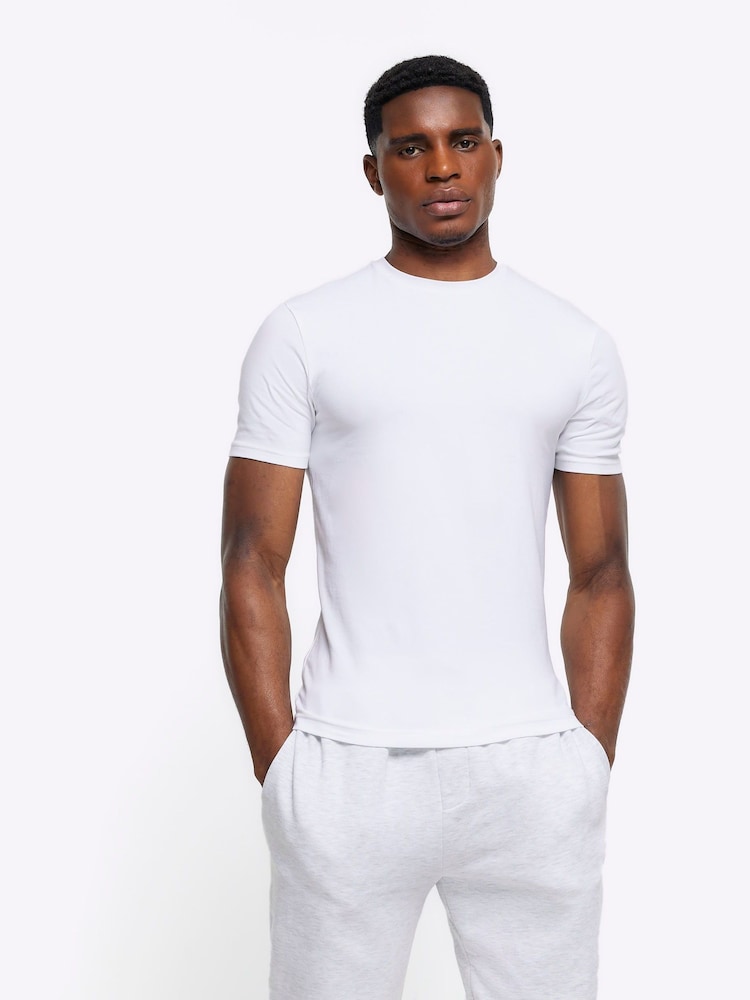 River Island White Muscle Fit 100% Cotton T-Shirt - Image 1 of 4