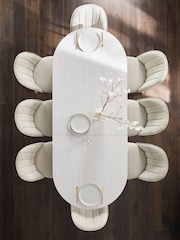 Light Evie Oak Effect 6 to 8 Seater Dining Table - Image 3 of 10
