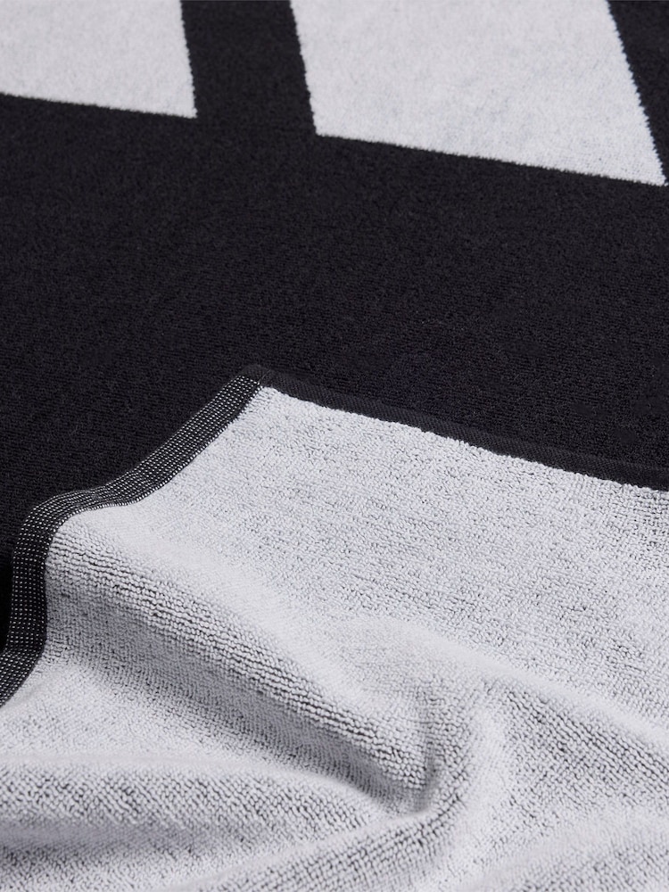 adidas Black Large 3 Bar Towel - Image 3 of 3