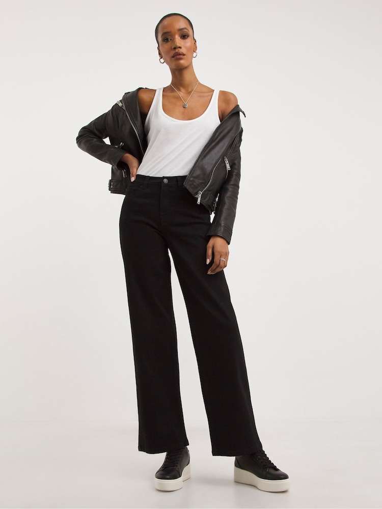 Schwarz - Simply Be 24/7-Jeans mit weitem Bein - Bild 3 von 3 Schwarz - Simply Be 24/7-Jeans mit weitem Bein - Bild 3 von 3