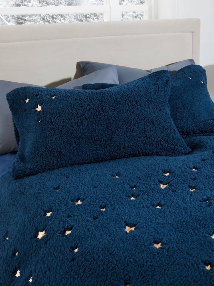 Navy Teddy Borg Fleece Embroidered Star Duvet Cover and Pillowcase Set - Image 2 of 4