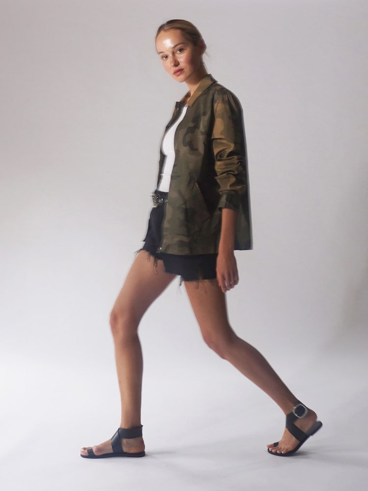 Religion Green 100% Cotton Lightweight Camo Print Cargo Shacket - Image 6 of 6