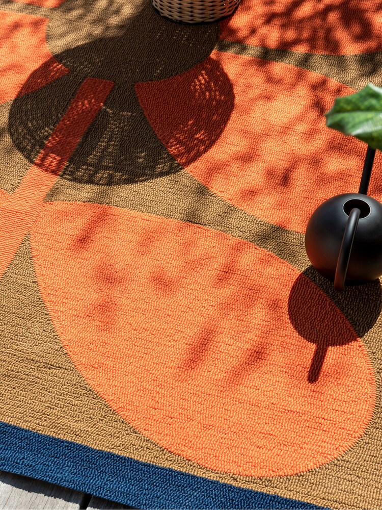 سجادة خارجية Giant Sixties Stem من Orla Kiely - Image 2 of 4