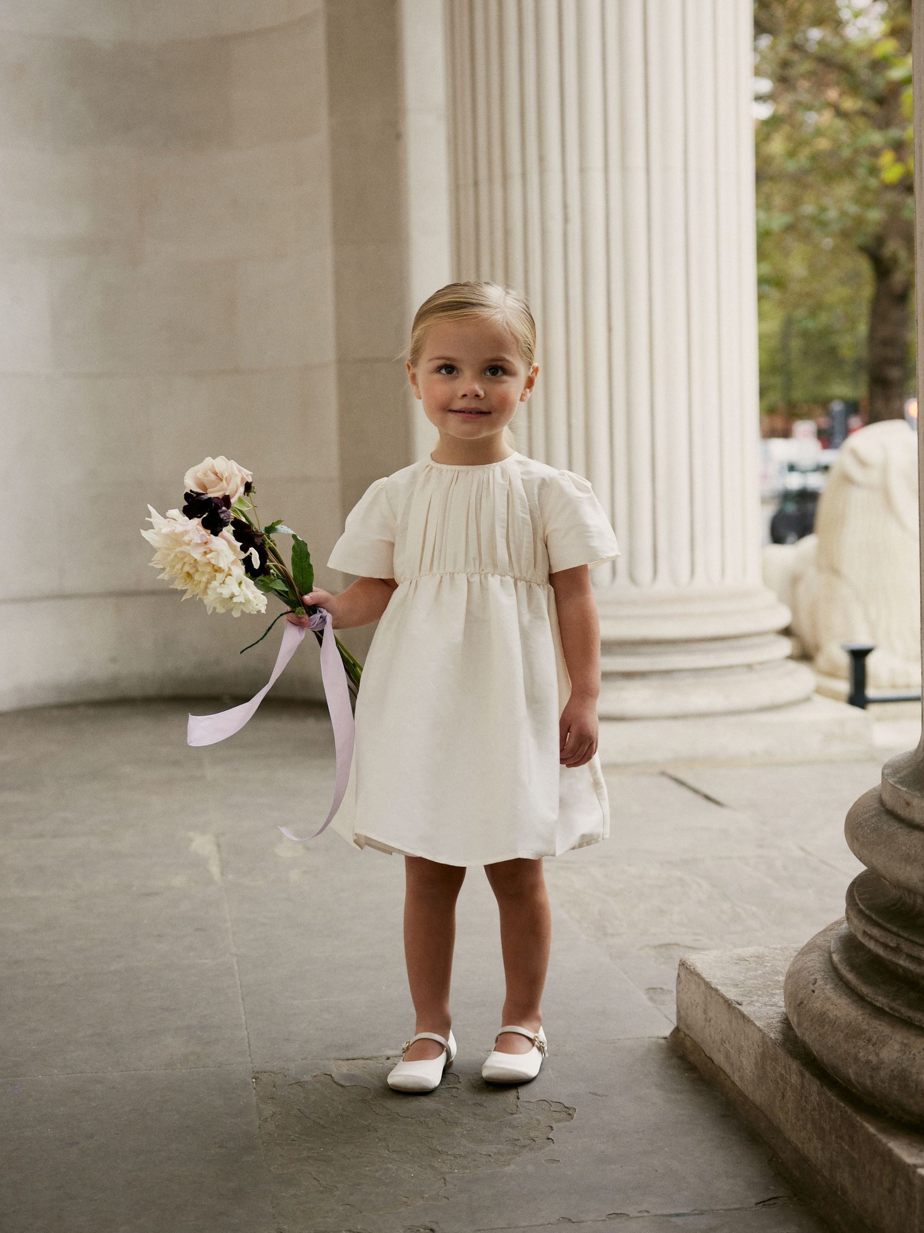 Short cream dress sale