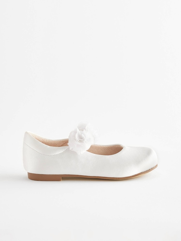 White Corsage Occasion Shoes - Image 2 of 5