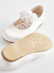 White Corsage Occasion Shoes - Image 3 of 5
