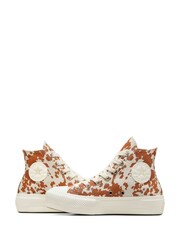 حذاء رياضي بقبة عالية ونعل مرتفع من الأمام Chuck Taylor All Star من Converse - Image 5 of 9