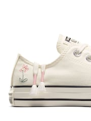 Converse Cream Chuck Taylor All Star Ox Trainers - Image 9 of 10