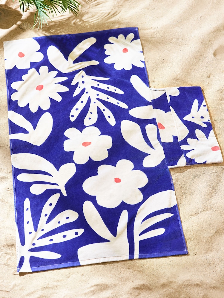 Blue Pocket 100% Cotton Beach Towel - Image 2 of 5