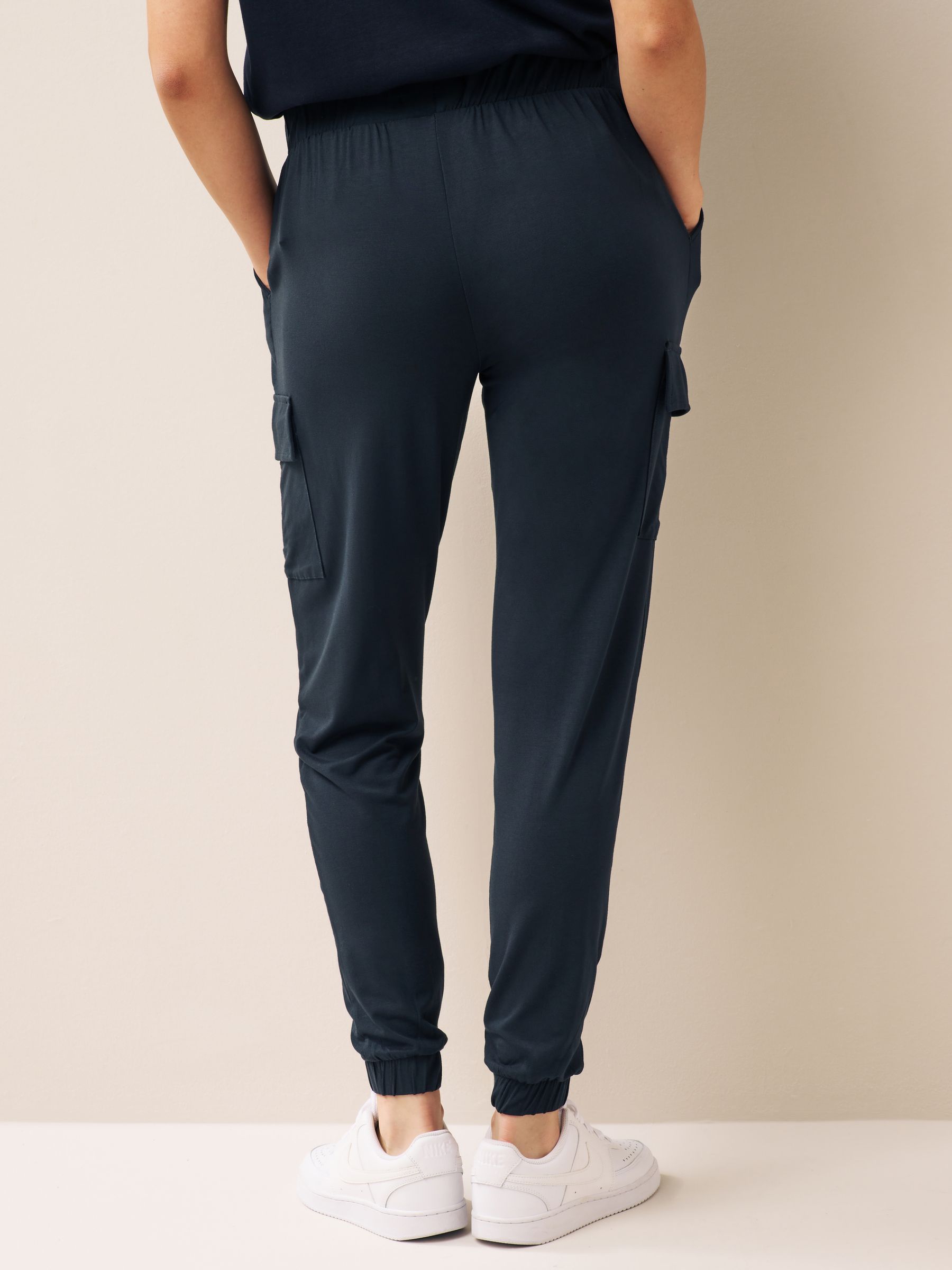 Old navy cargo joggers top