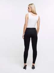River Island Black Petite Mid Rise Skinny Jeans - Image 2 of 5