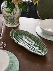 Nina Campbell Green Leaf Shaped Platter - Image 1 of 3