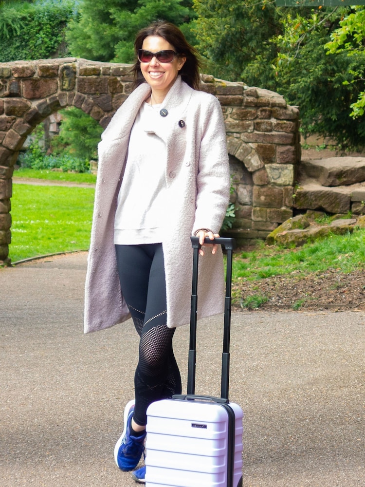 Cabin Max Purple Anode Underseat Two Wheel Case 40x30x20cm - Image 4 of 6