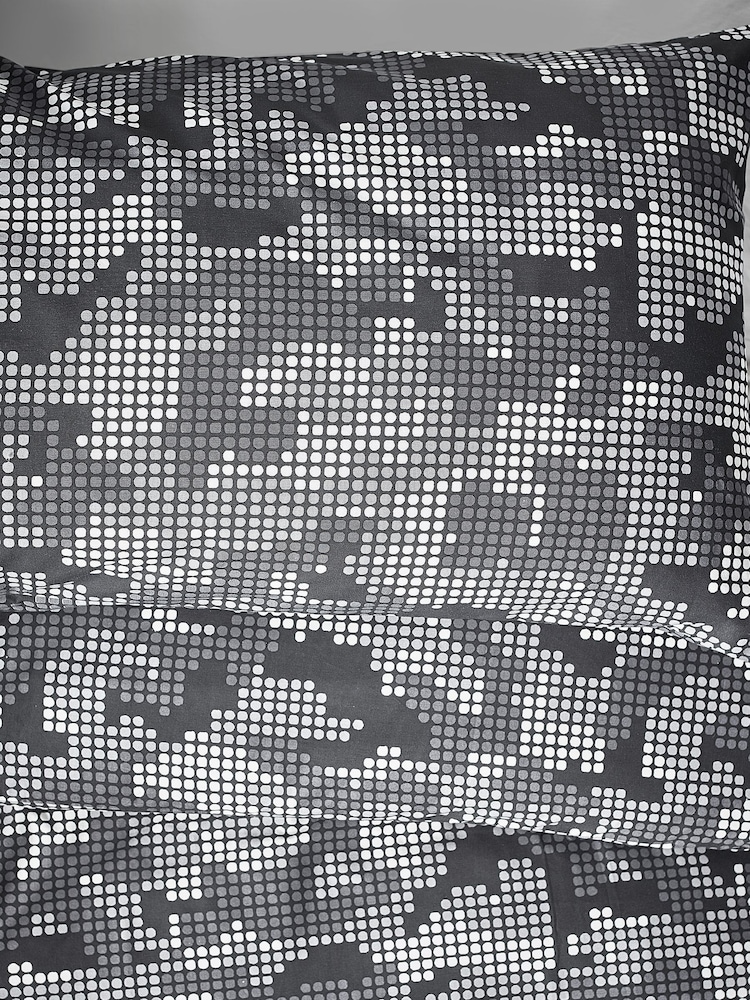 Mono Pixel Camo Duvet Cover and Pillowcase Set - Image 3 of 6