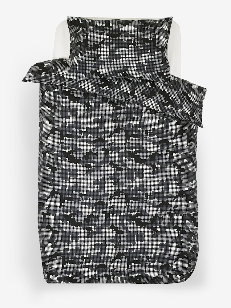 Mono Pixel Camo Duvet Cover and Pillowcase Set - Image 5 of 6