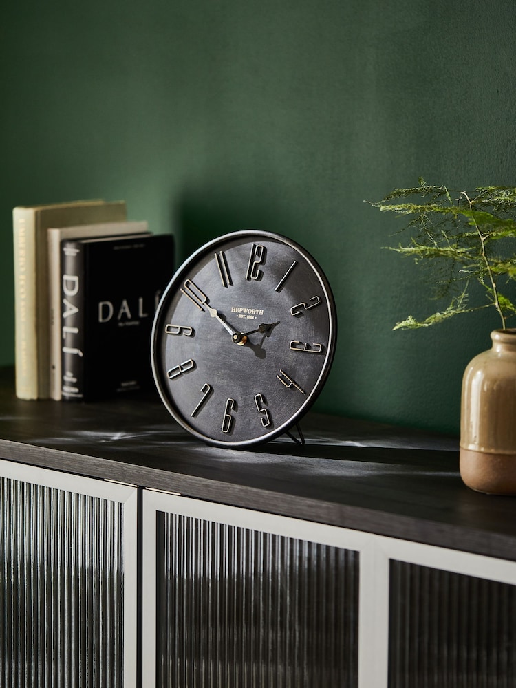 Bronze and Black Stamford Metal Mantel Clock - Image 2 of 4