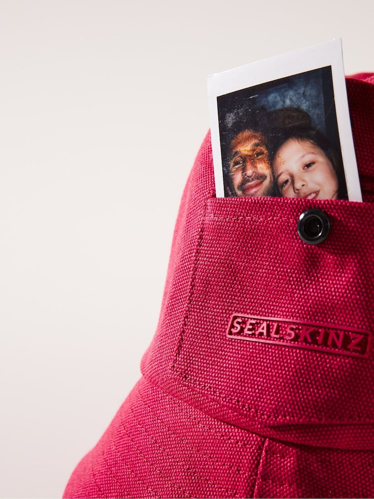 Sealskinz Lynford Waterproof Canvas 100% Cotton Bucket Hat - Image 4 of 5