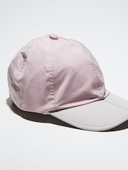 Sealskinz Outwell Waterproof Foldable Peak Cap With Neck Protector - Image 1 of 5