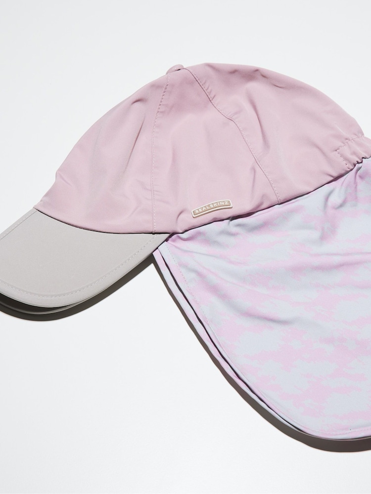 Sealskinz Outwell Waterproof Foldable Peak Cap With Neck Protector - Image 2 of 5