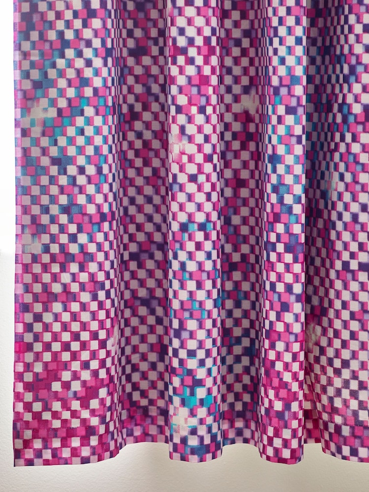 Rideaux en tissu occultant coloris dégradé à œillets - Image 3 of 4