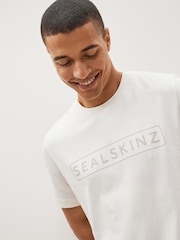 Sealskinz Litcham Icon Uv Protection T-Shirt - Image 5 of 7