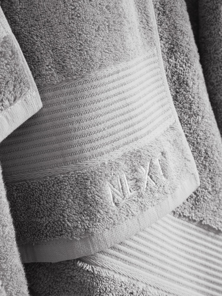 Grey Dove Egyptian Cotton Towel - Image 8 of 8
