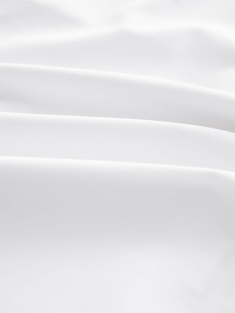 Weiß - Glatter Body mit Spitzenbesatz - Bild 8 von 8 Weiß - Glatter Body mit Spitzenbesatz - Bild 8 von 8