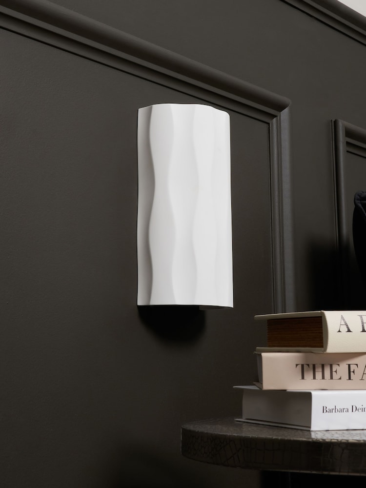 BHS White Toledo Up Down Paintable Plaster Wall Light - Image 2 of 6