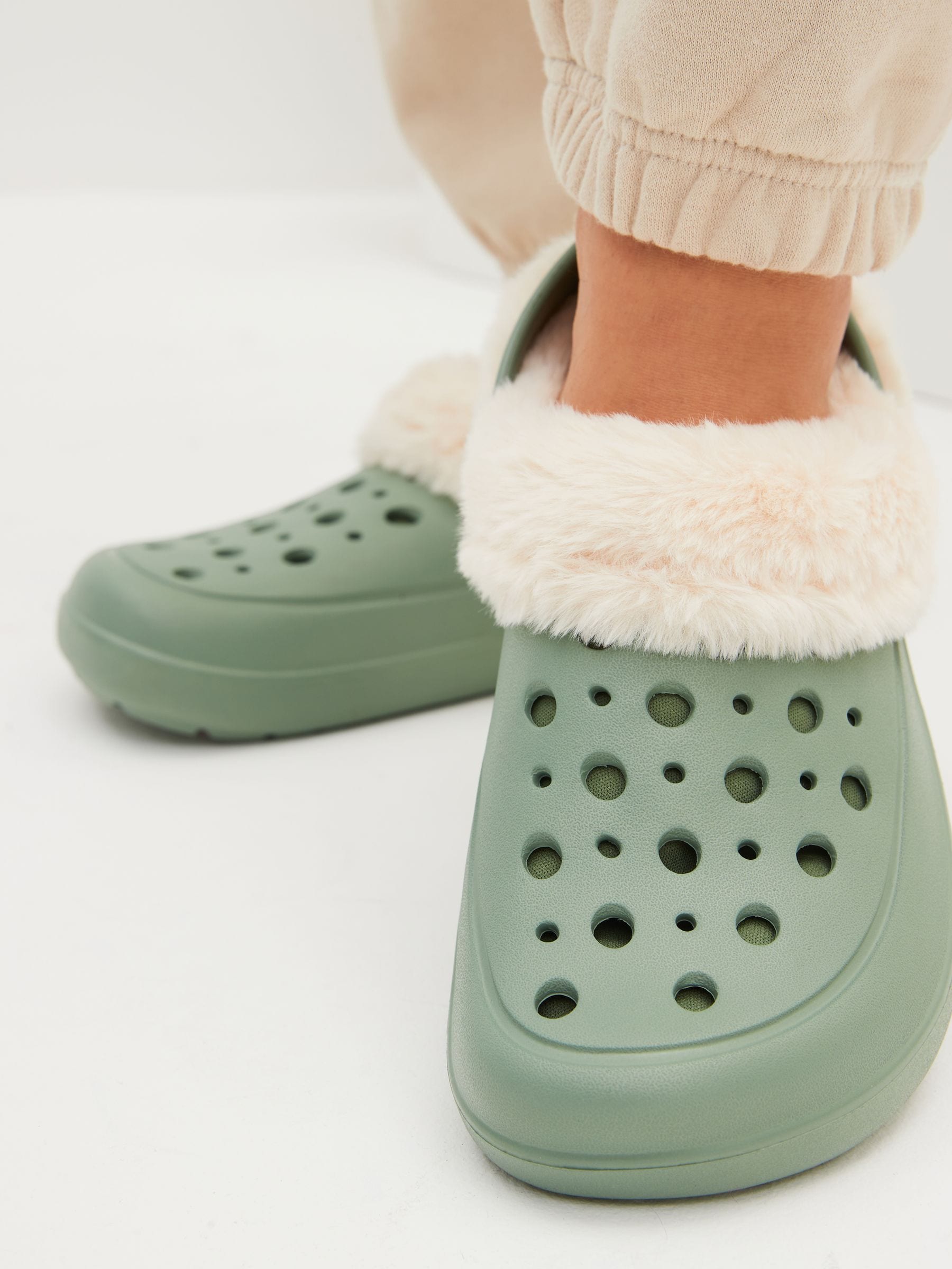 Green Womens Faux Fur Lined Clogs Slippers