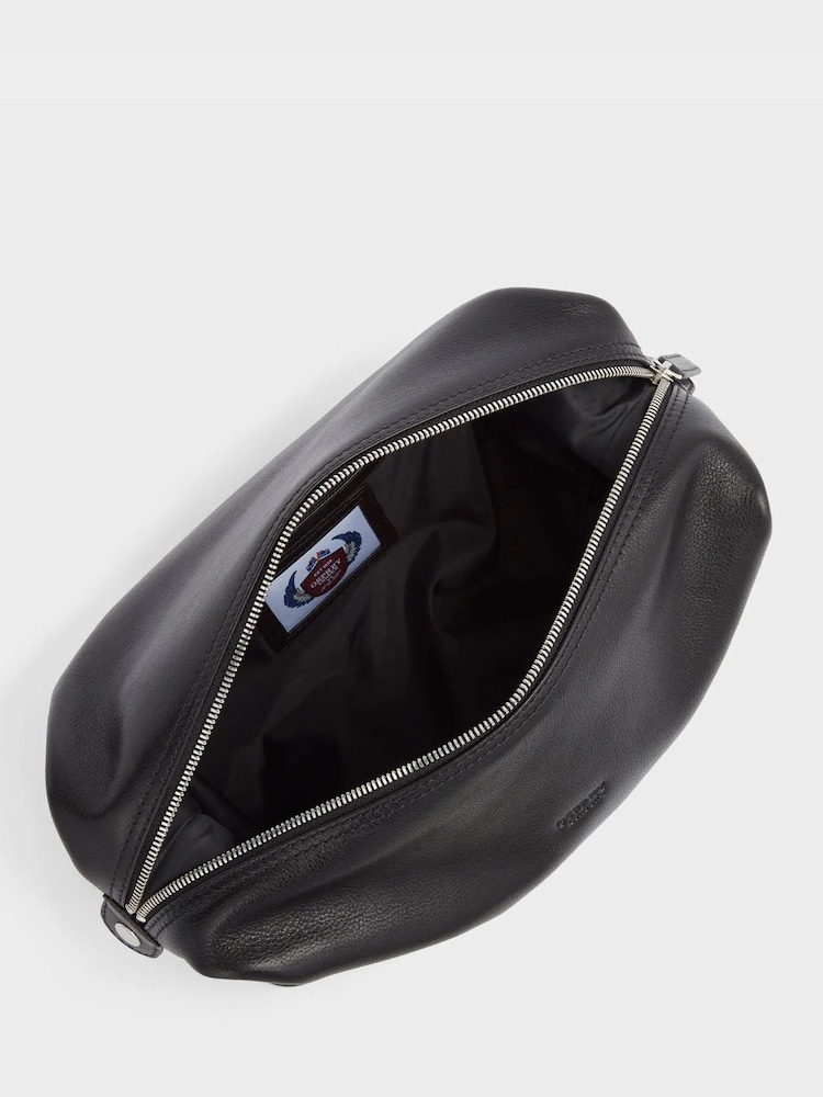 OSPREY LONDON The Toby Leather Wash Bag - Image 2 of 2