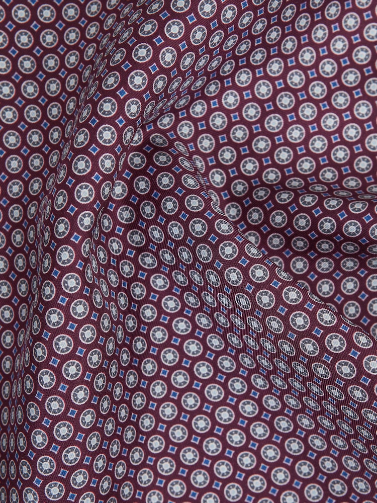 Reiss Bordeaux/Charcoal Montecristo Silk Printed Pocket Square - Image 5 of 5