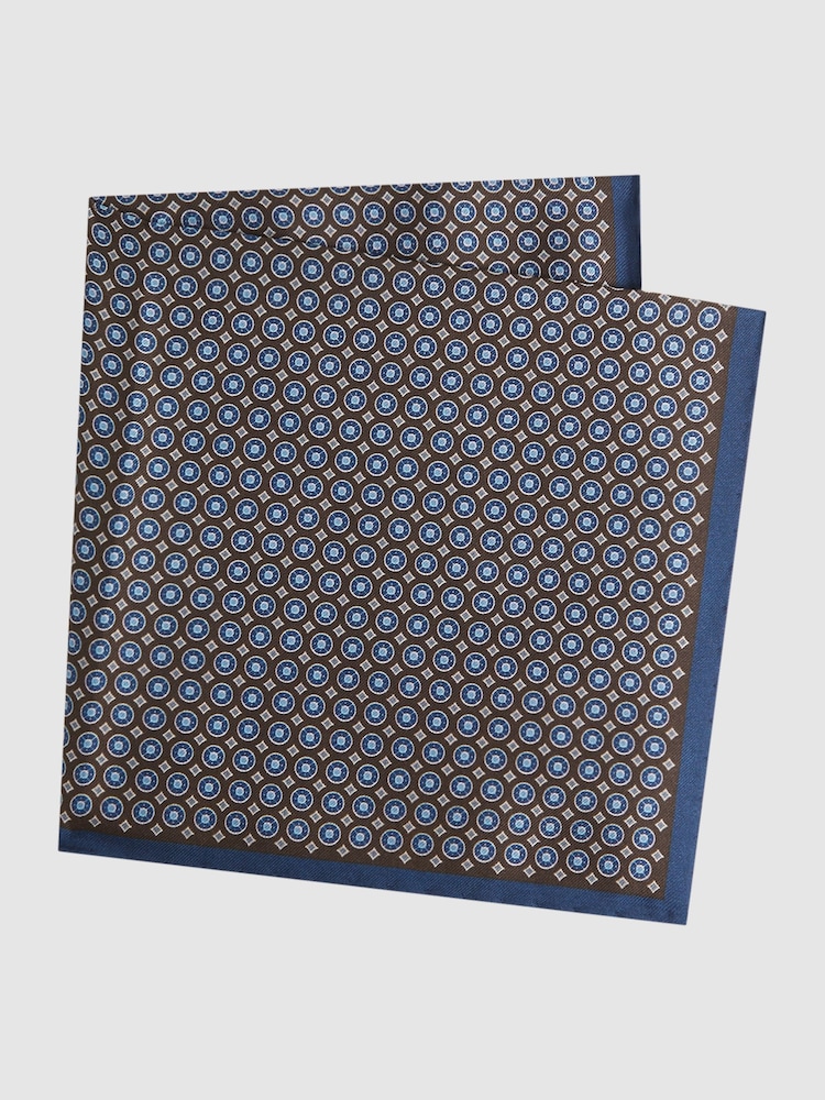 Reiss Chocolate/Navy Montecristo Silk Printed Pocket Square - Image 4 of 5