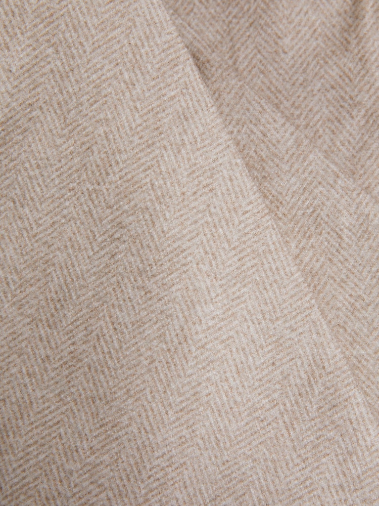 Reiss Oatmeal Melange Cres Brushed Cotton Herringbone Tie - Image 5 of 5