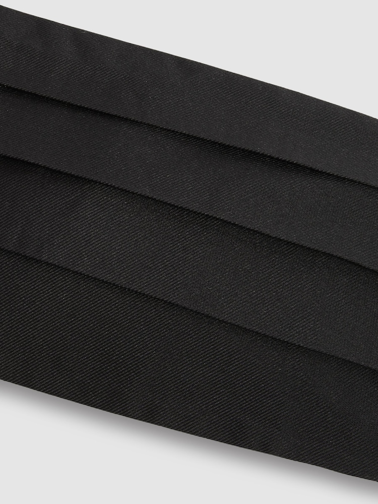 Reiss Black Cameron Silk Cummerbund - Image 6 of 6 Reiss Black Cameron Silk Cummerbund - Image 6 of 6