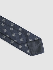 Reiss Navy Capraia Textured Silk Medallion Tie - Image 4 of 6