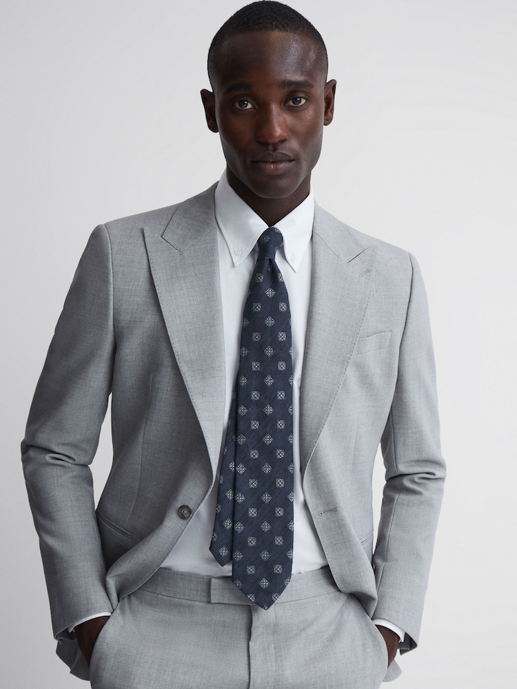 Reiss Navy Capraia Textured Silk Medallion Tie - Image 6 of 6