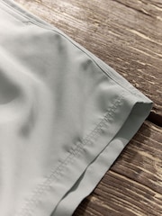 Eisgrau - Essential Badeshorts - Bild 10 von 10