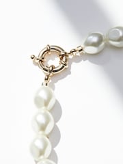 Jon Richard Silver Polished And Pearl Oval Link Y Drop Necklace - Image 3 of 3